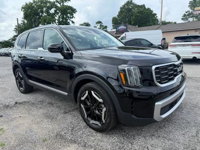 Used 2024 Kia Telluride S