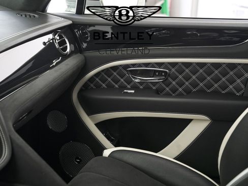 Used 2023 Bentley Bentayga Speed image 22