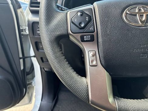 Used 2021 Toyota 4Runner SR5 Premium w/ Moonroof Package RWD image 23