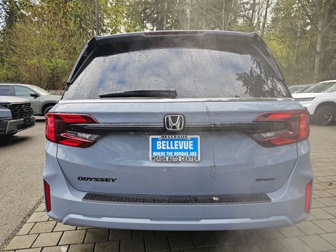 Used 2026 Honda Odyssey Sport-L image 6