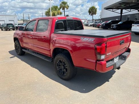 Used 2022 Toyota Tacoma SR AWD/4WD image 5