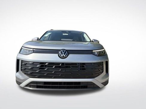 New 2026 Volkswagen Tiguan SE AWD/4WD image 8