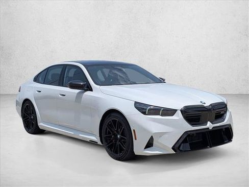 New 2027 BMW M5 w/ Executive Package AWD/4WD image 6