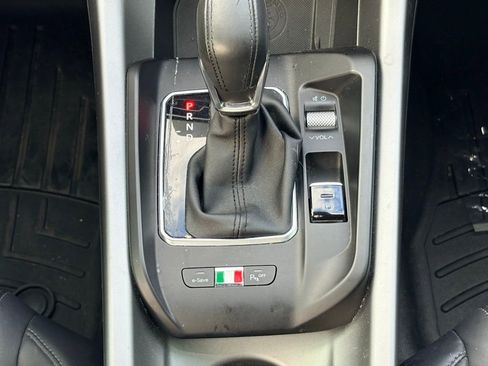 Used 2024 Alfa Romeo Tonale Veloce image 18