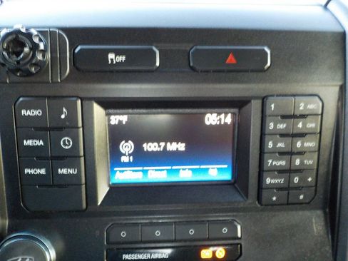 Used 2019 Ford F350 XL w/ Power Equipment Group RWD image 18