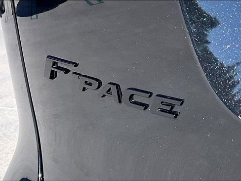 Used 2023 Jaguar F-PACE S image 32