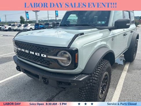 Certified 2023 Ford Bronco Wildtrak AWD/4WD image 10