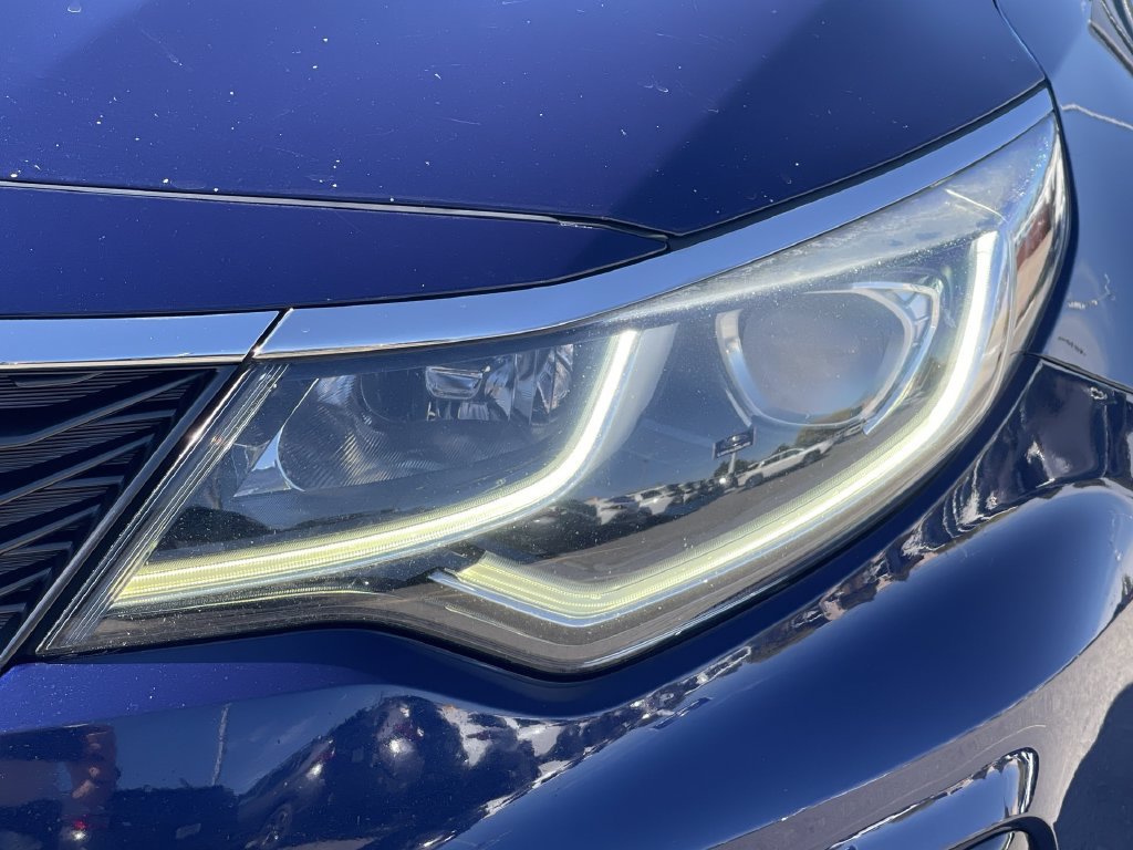 Used 2020 Kia Optima LX FWD image 16