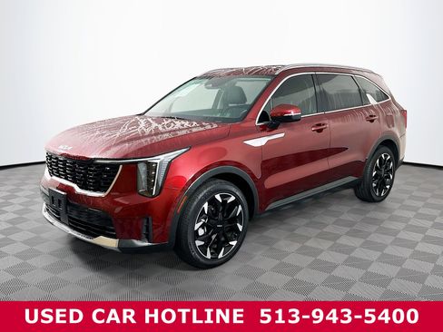 Used 2024 Kia Sorento EX image 2