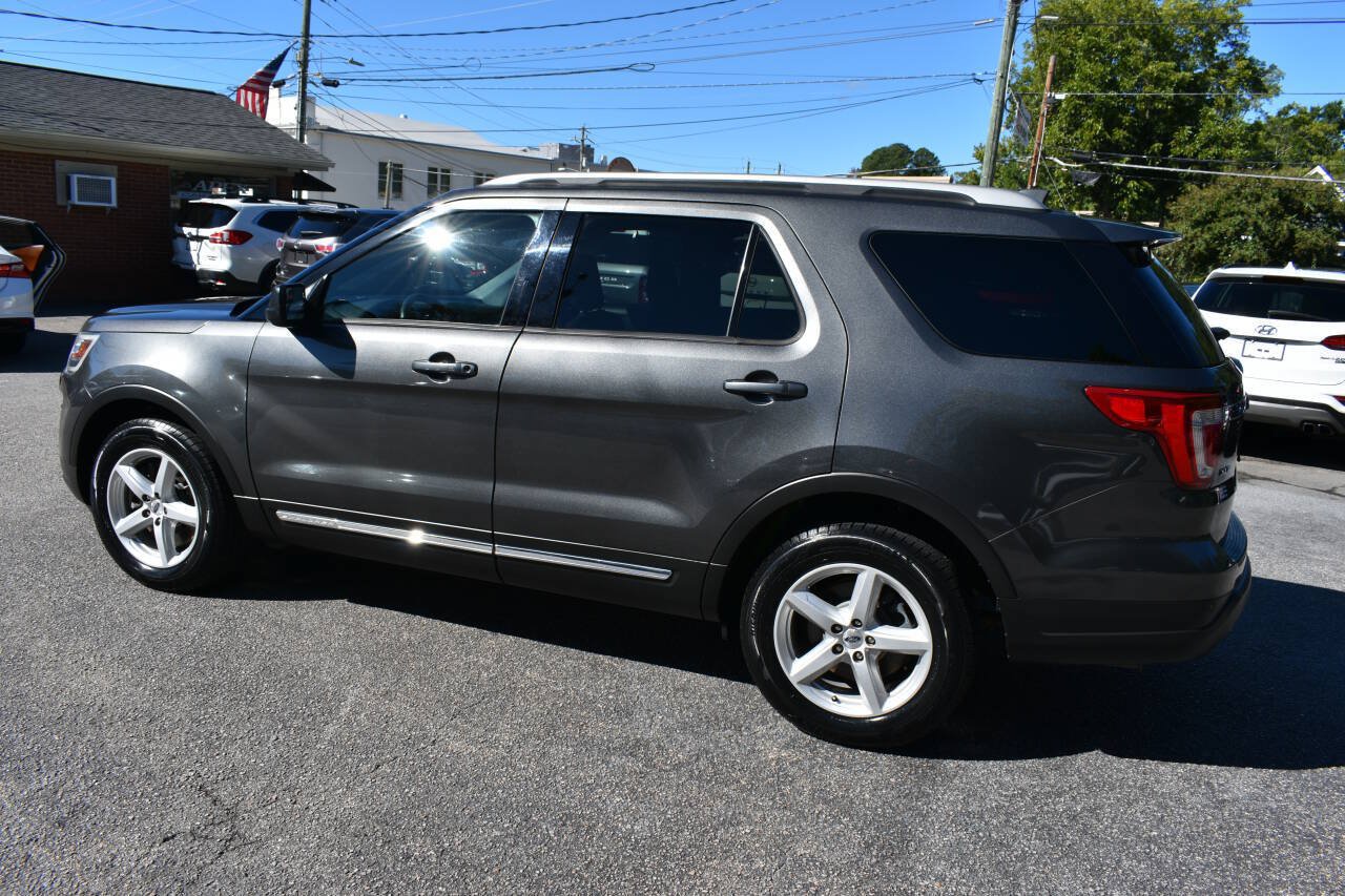 Used 2019 Ford Explorer XLT FWD image 41