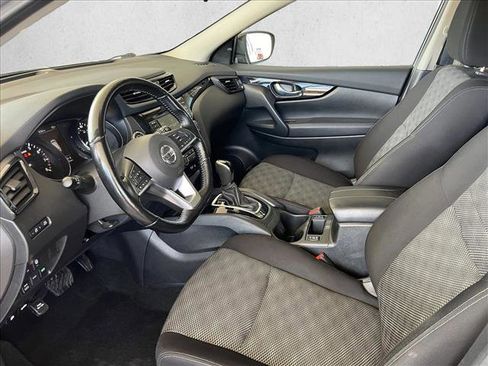 Used 2021 Nissan Rogue Sport SV AWD/4WD image 9
