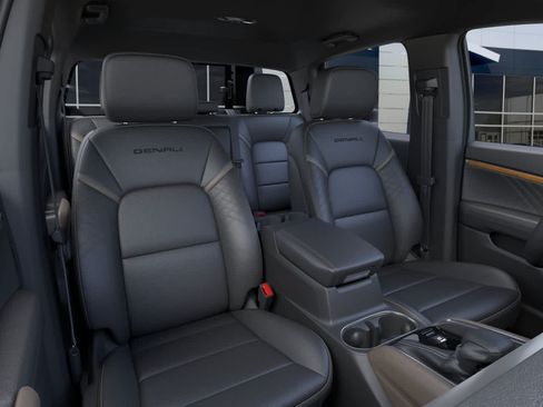 New 2026 GMC Canyon Denali AWD/4WD image 16