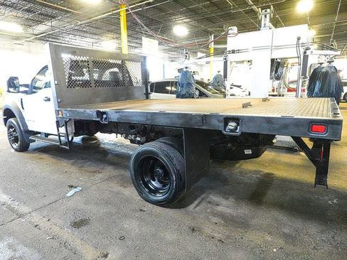 Used 2019 Ford F550 4x4 Regular Cab Super Duty image 4
