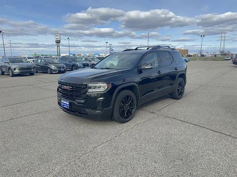 Used 2023 GMC Acadia SLE w/ Infotainment Package AWD/4WD image 6