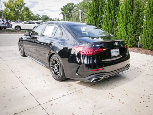 Used 2022 Mercedes-Benz C 300 4MATIC Sedan image 8