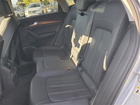 Used 2023 Audi Q5 2.0T Premium Plus image 34