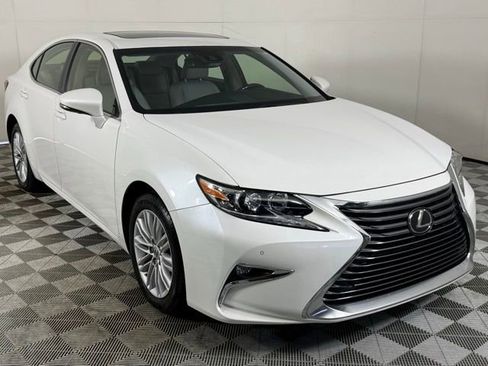 Used 2016 Lexus ES 350 FWD image 10