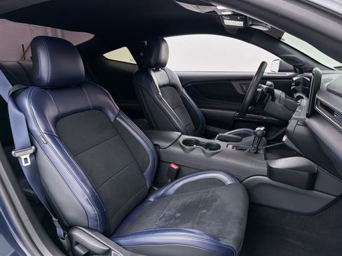 Used 2025 Ford Mustang Dark Horse image 33