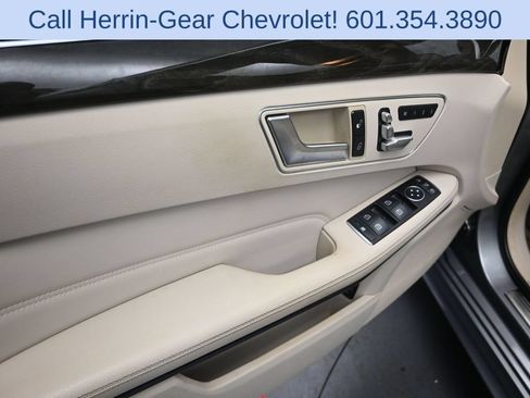 Used 2015 Mercedes-Benz E 350 Sedan image 11