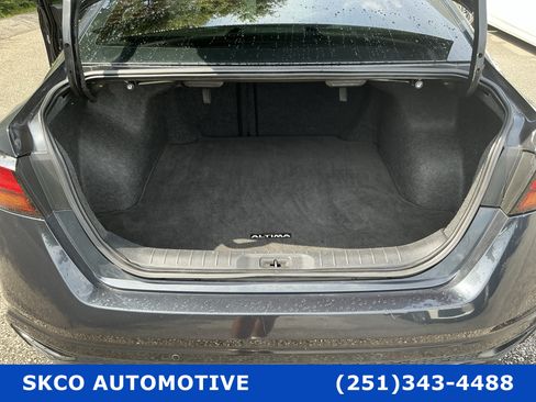 Used 2022 Nissan Altima 2.5 SV FWD image 21