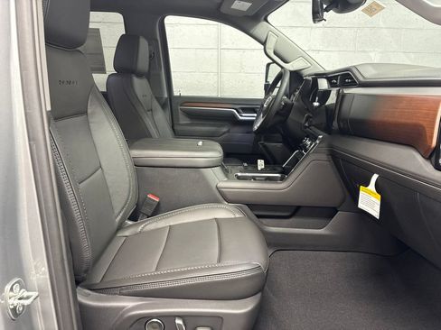 New 2026 GMC Sierra 2500 Denali w/ Denali Reserve Package AWD/4WD image 7