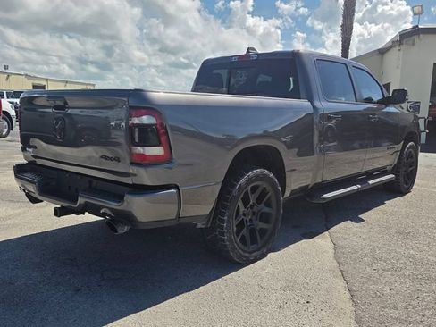 Used 2023 RAM 1500 Laramie AWD/4WD image 3