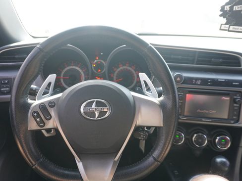 Used 2015 Scion tC Sports Coupe 6-Spd AT image 22