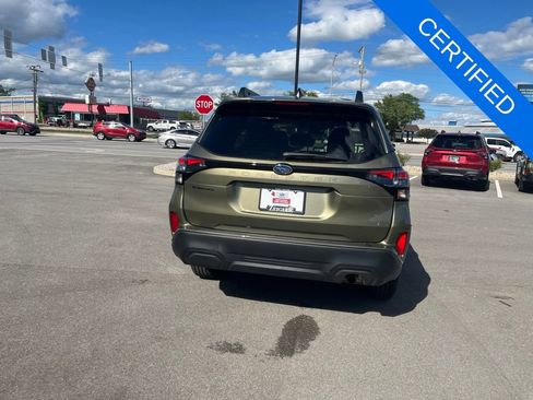 Used 2026 Subaru Forester Premium AWD/4WD image 4