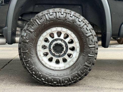 Used 2022 Chevrolet Silverado 3500 High Country w/ Z71 Off-Road Package AWD/4WD image 12