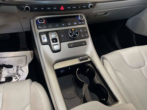 Used 2023 Hyundai Palisade SEL w/ Cargo Package image 24