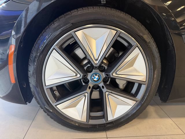 Used 2023 BMW i4 eDrive40 RWD image 42