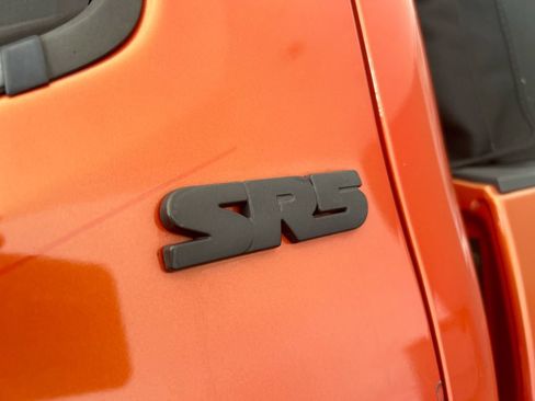 Used 2018 Toyota Tacoma SR5 RWD image 43