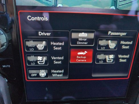 Used 2020 RAM 1500 Laramie w/ Sport Appearance Package image 23