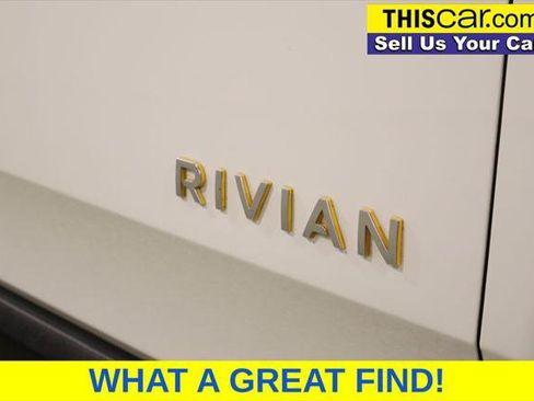 Used 2022 Rivian R1T Adventure AWD/4WD image 12