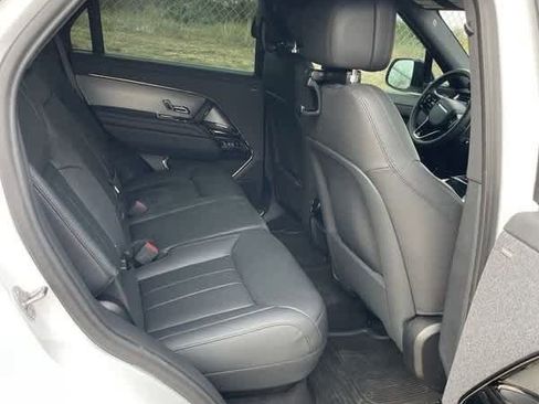 Used 2025 Land Rover Range Rover Sport Dynamic SE image 25