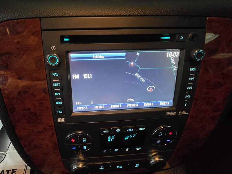 Used 2012 Chevrolet Suburban LTZ AWD/4WD image 26