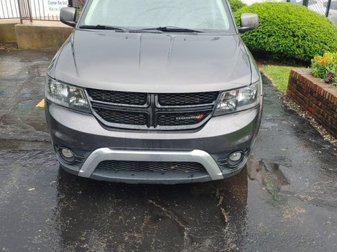 Used 2018 Dodge Journey Crossroad AWD/4WD image 10