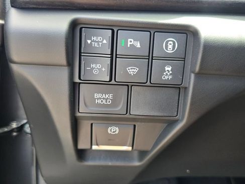 Certified 2025 Acura RDX SH-AWD w/ Advance Package image 33
