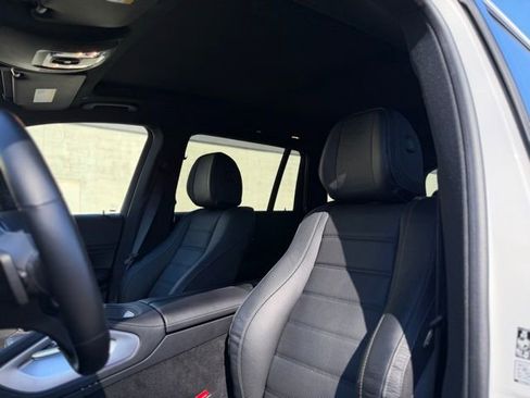 Used 2023 Mercedes-Benz GLS 580 GLS 580 image 16