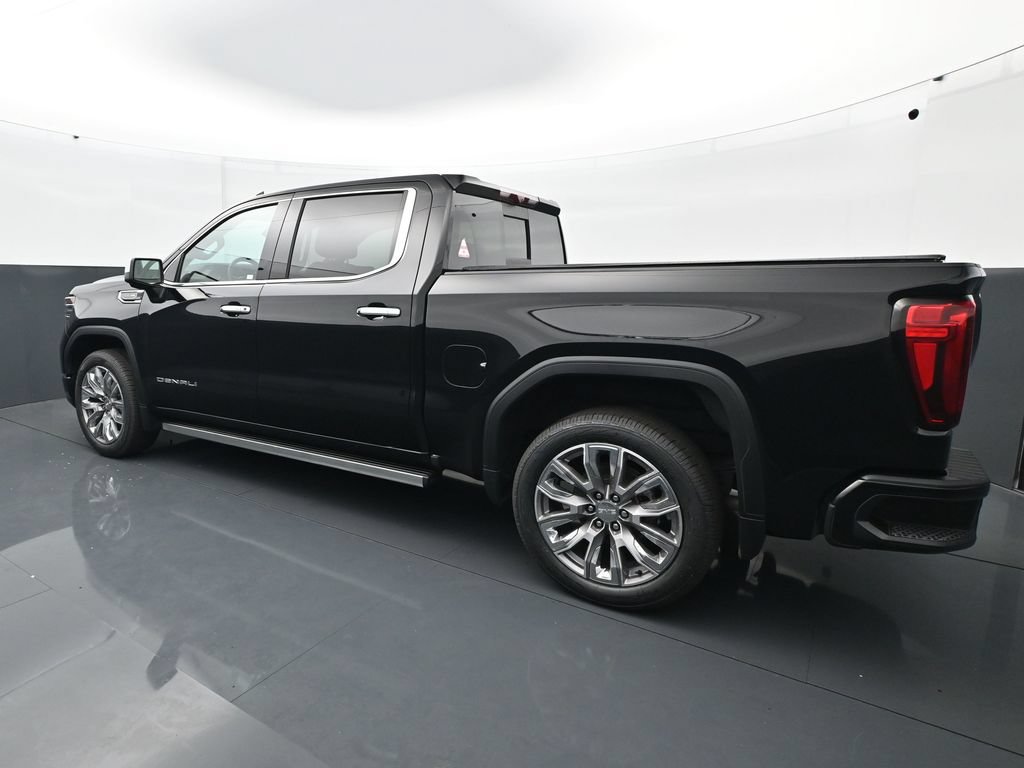 Used 2024 GMC Sierra 1500 Denali w/ Denali Reserve Package AWD/4WD image 4
