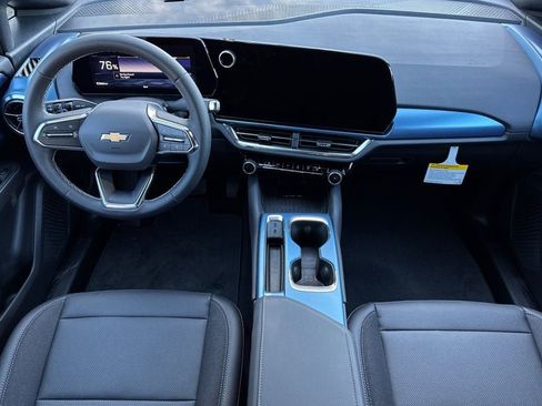New 2026 Chevrolet Equinox EV LT w/ LPO, Blackout Package FWD image 13