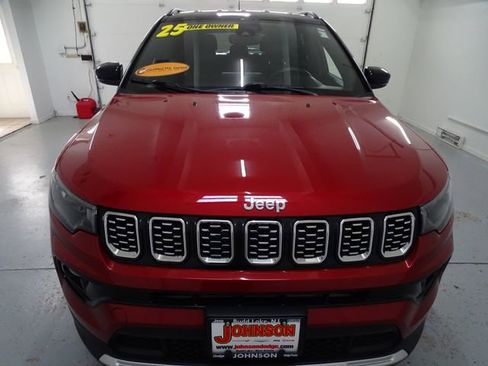 Certified 2025 Jeep Compass Limited AWD/4WD image 25