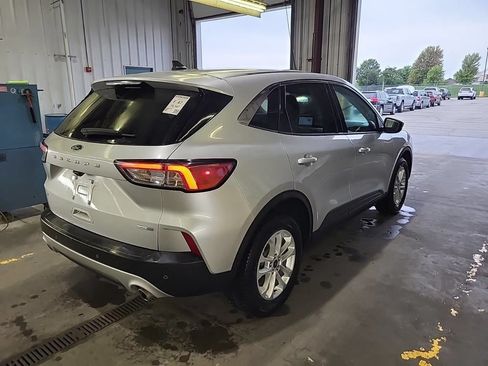 Used 2020 Ford Escape SE AWD/4WD image 12