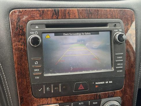Used 2013 Chevrolet Traverse LT w/ LPO, 'HIT The Road' Package AWD/4WD image 13