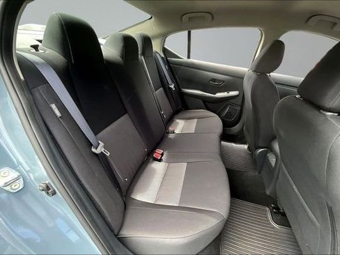 Used 2025 Nissan Sentra SV w/ All-Weather Package FWD image 23