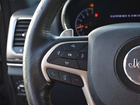 Used 2016 Jeep Grand Cherokee Limited image 15