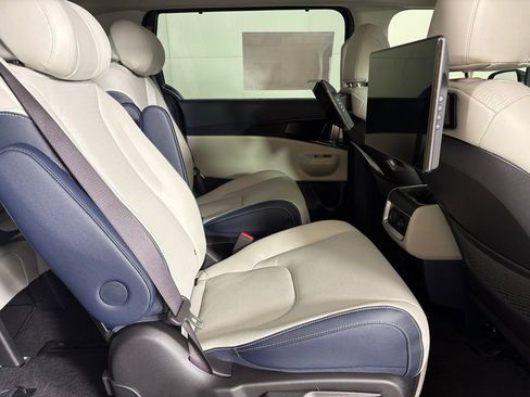 New 2026 Kia Carnival SX Prestige image 15