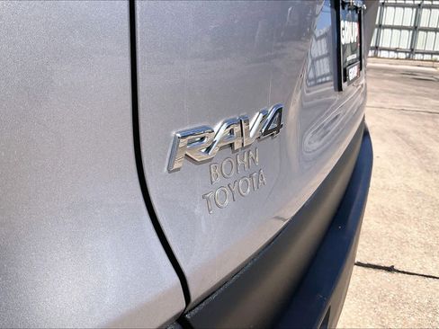 Used 2023 Toyota RAV4 XLE image 10