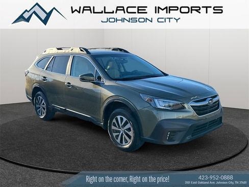 Used 2020 Subaru Outback Premium image 7