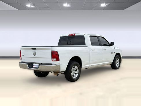 Used 2019 RAM 1500 Classic SLT RWD image 9